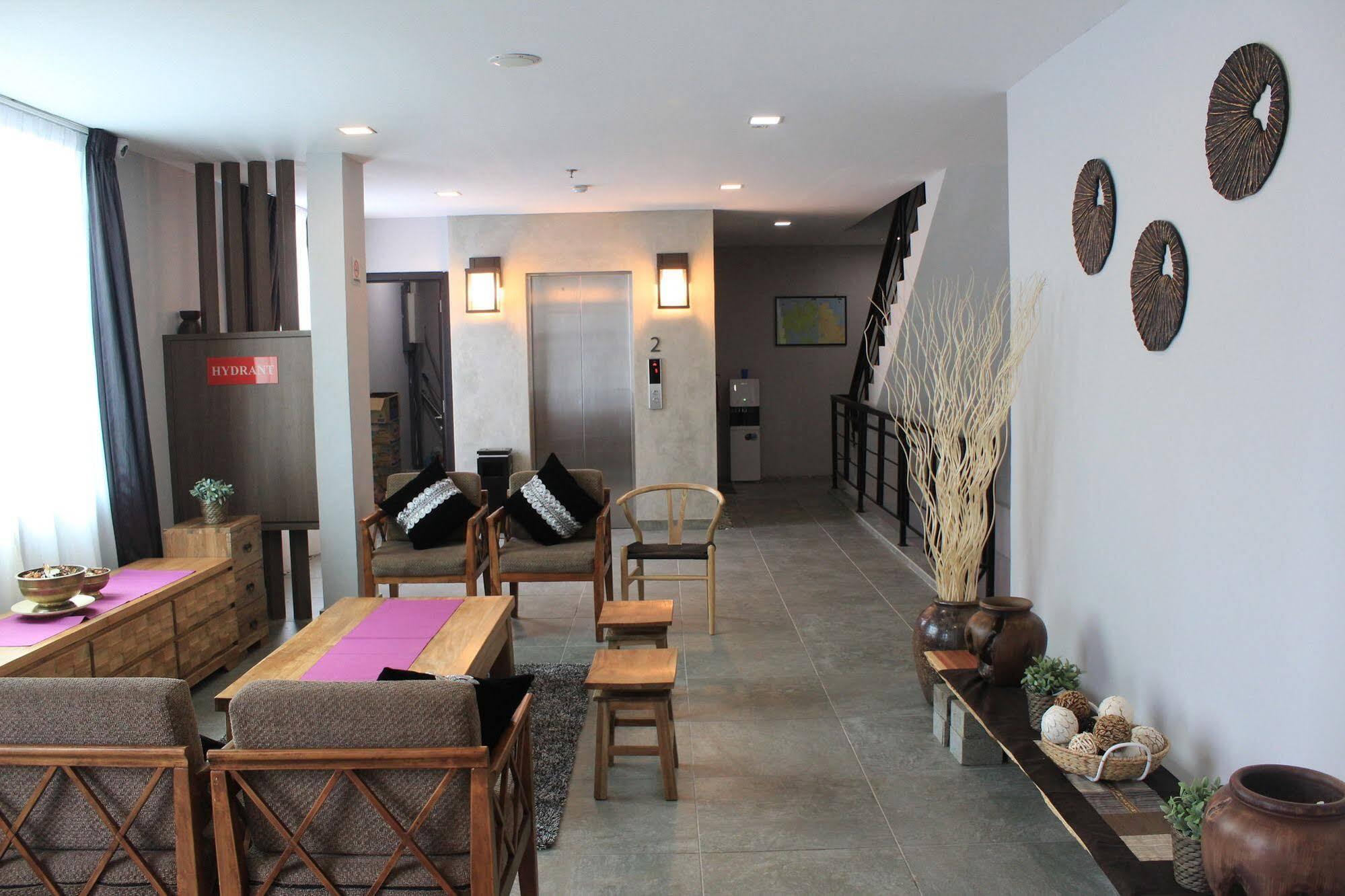 Eatern Hotel Batam Eksteriør bilde